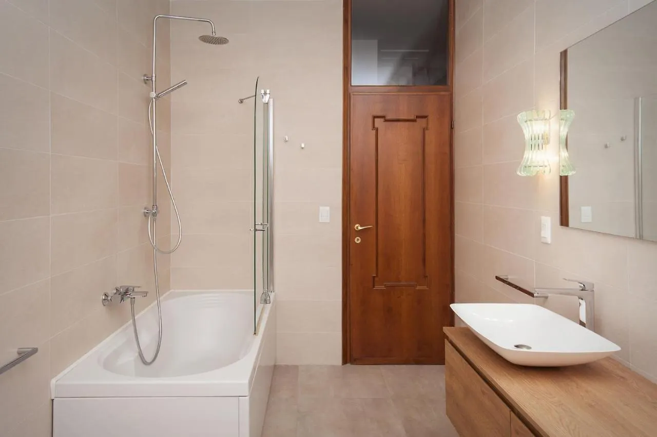 Apartment Villa Francesca-Grande Appartamento In Riva Al Lago Brenzone sul Garda