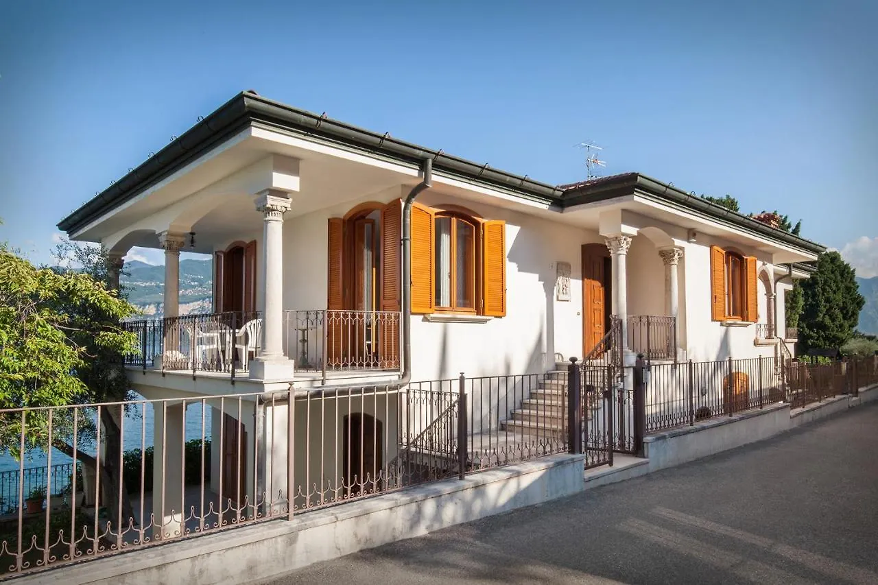 Apartment Villa Francesca-Grande Appartamento In Riva Al Lago Brenzone sul Garda
